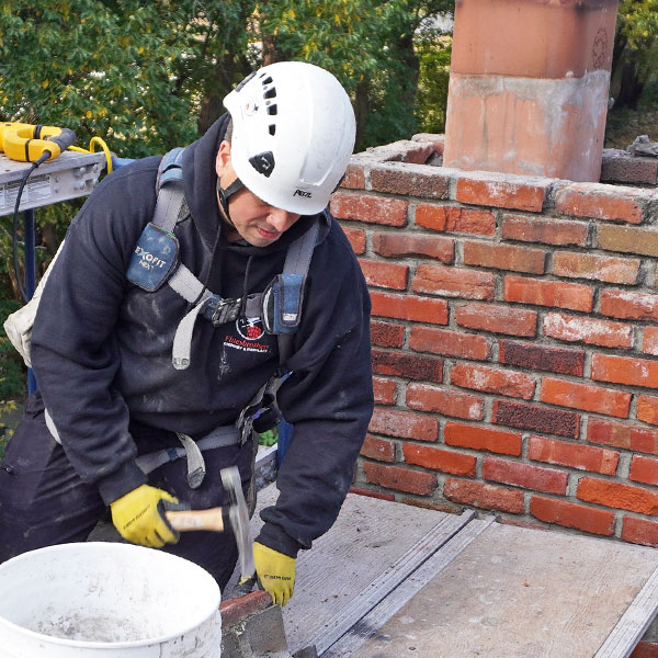 Chimney tuckpointing & chimney leak repair in Independence MO