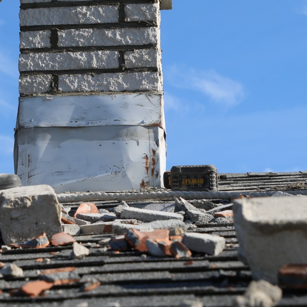 damaged chimney, independence missouri